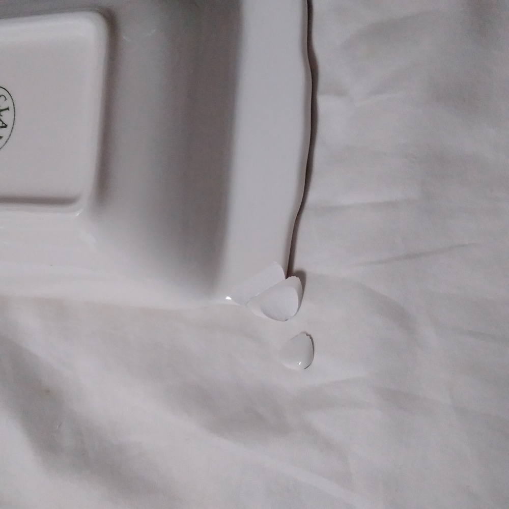 Green and Cream Pesto Sauce Dish - Picture 8 of 11